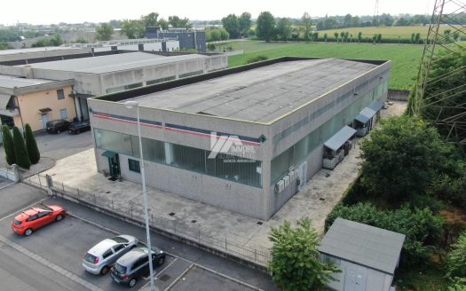 Capannone in vendita, Travagliato (BS)