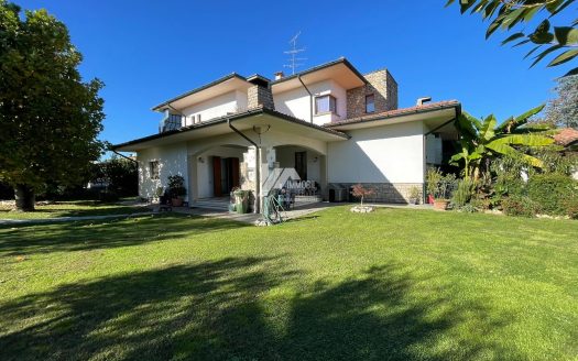 Villa Plurifamiliare, 4 Unità, Torbole Casaglia (BS)