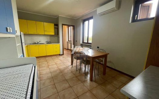 Monolocale in vendita, Castel Mella (BS)