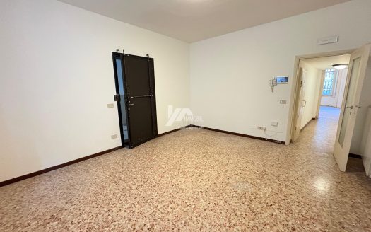 Ufficio al piano terra in palazzina signorile, Brescia Centro (BS)